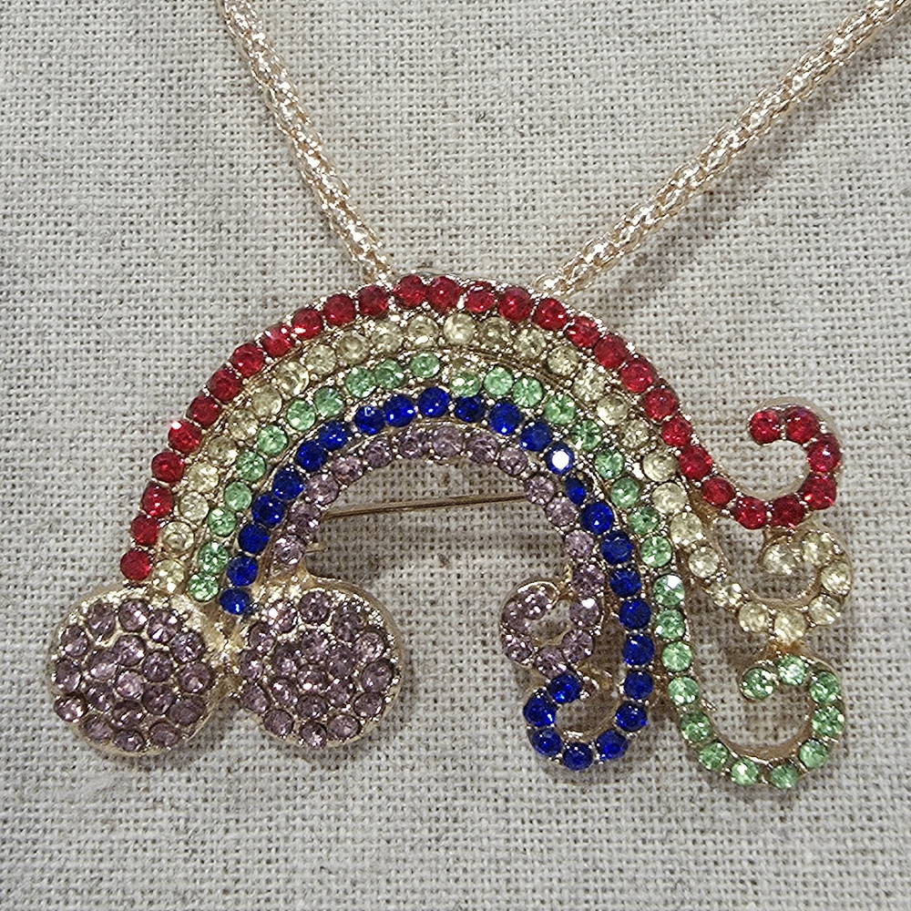 🌈Betsey Johnson Multicolor Rainbow Pendant/ Pin Necklace🌈